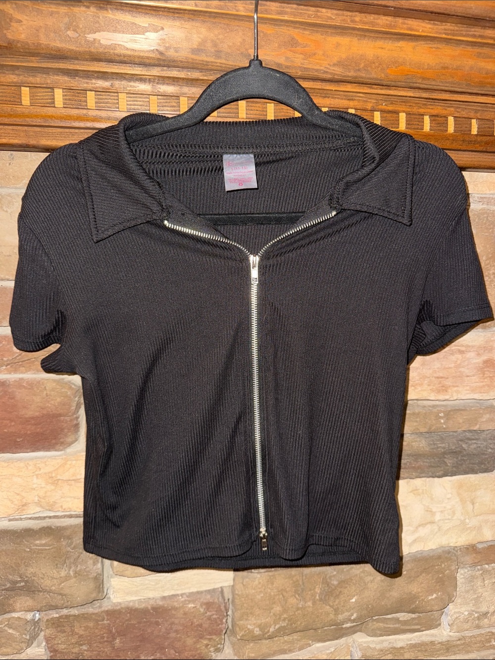 No Boundaries Black Short-Sleeve Zip Polo Crop Top